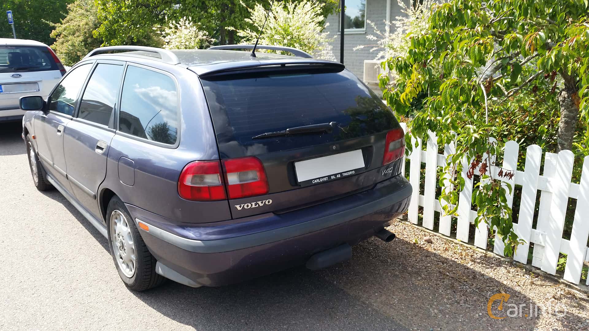 Volvo V40 1.8 Manual, 115hp, 1996