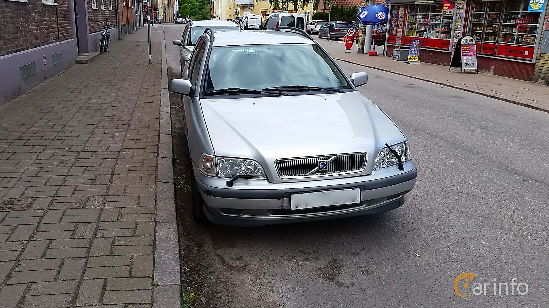 Volvo V40 2.0T Manual, 160hp, 1999
