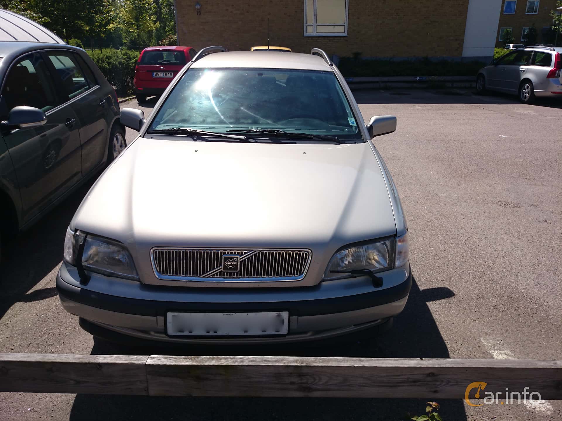 Volvo V40 2.0T Manual, 160hp, 1998