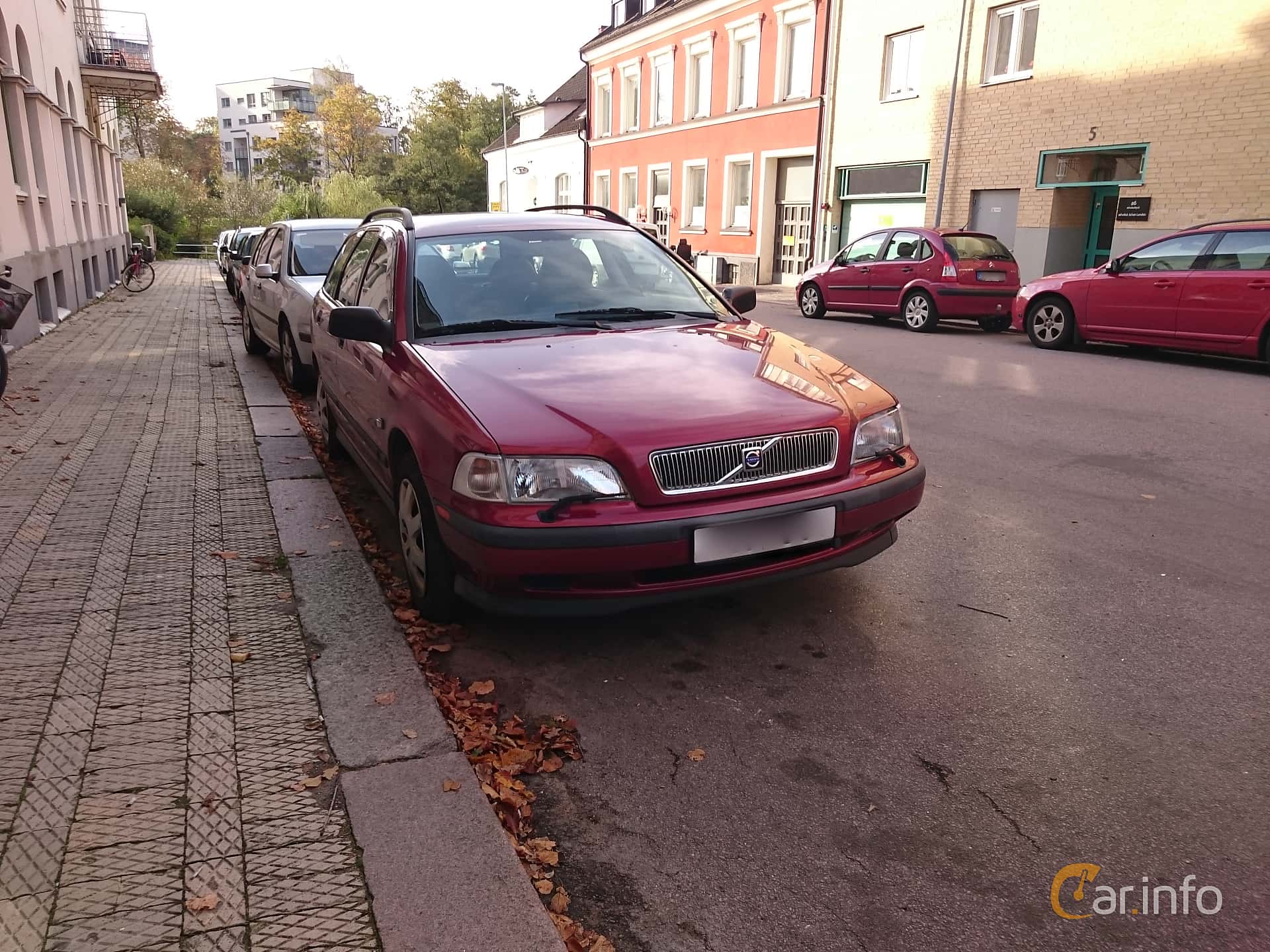 Volvo V40 1.6 Manual, 109hp, 2000
