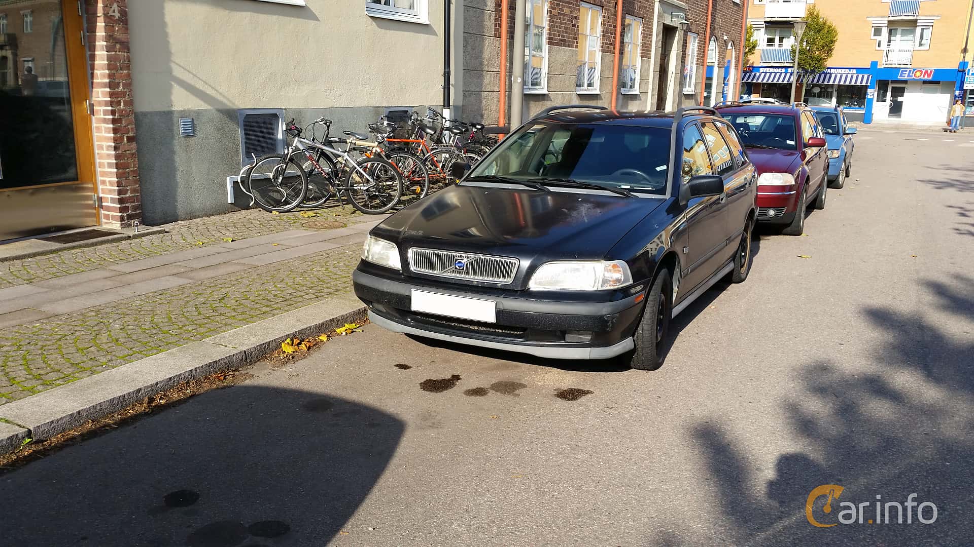 Volvo V40 1.8 Manual, 115hp, 1999