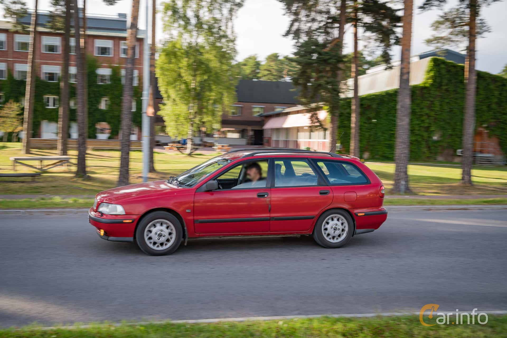 Volvo V40 2.0 140hp, 1997