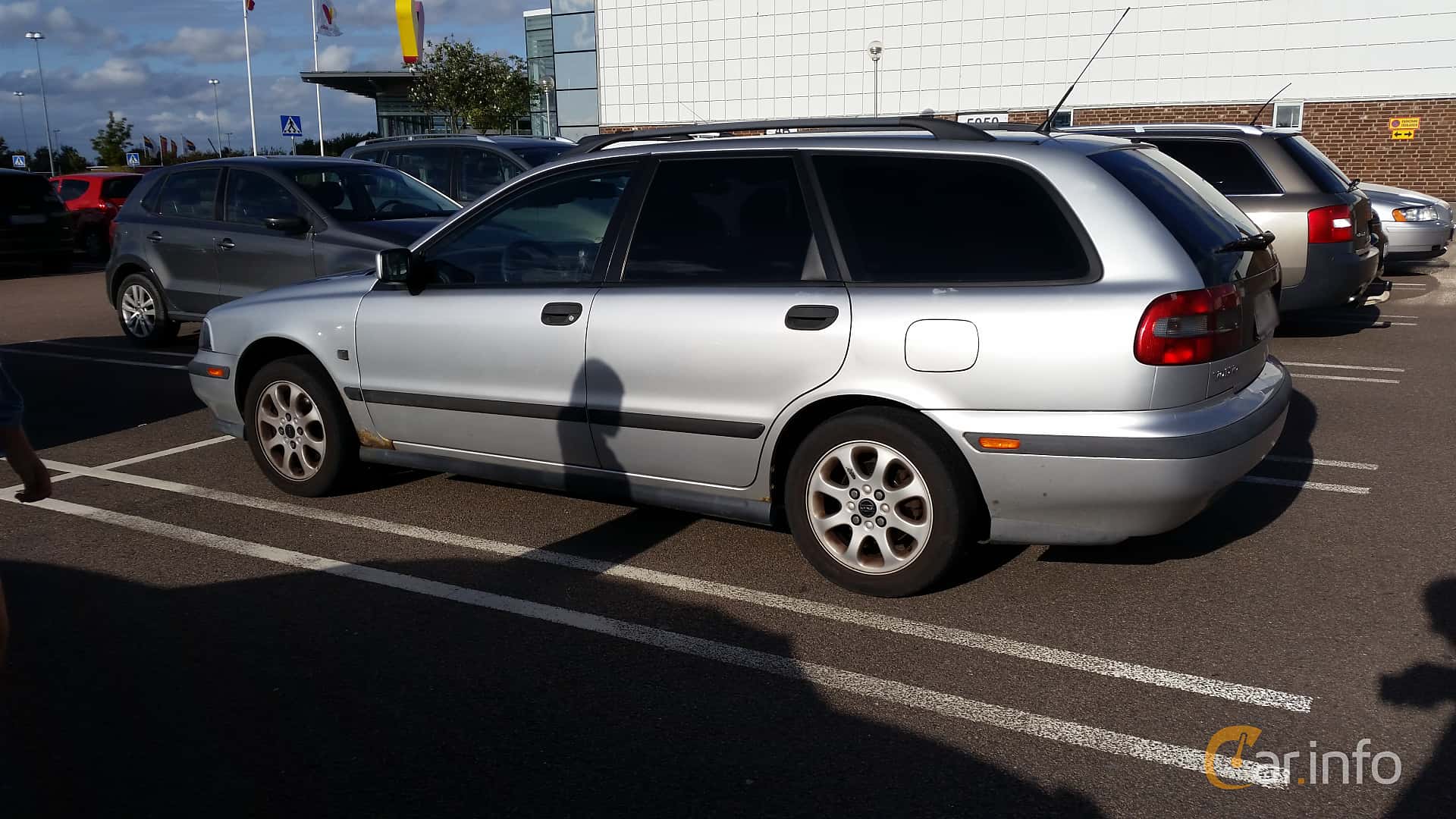 Volvo V40 1.8 122hp, 2000