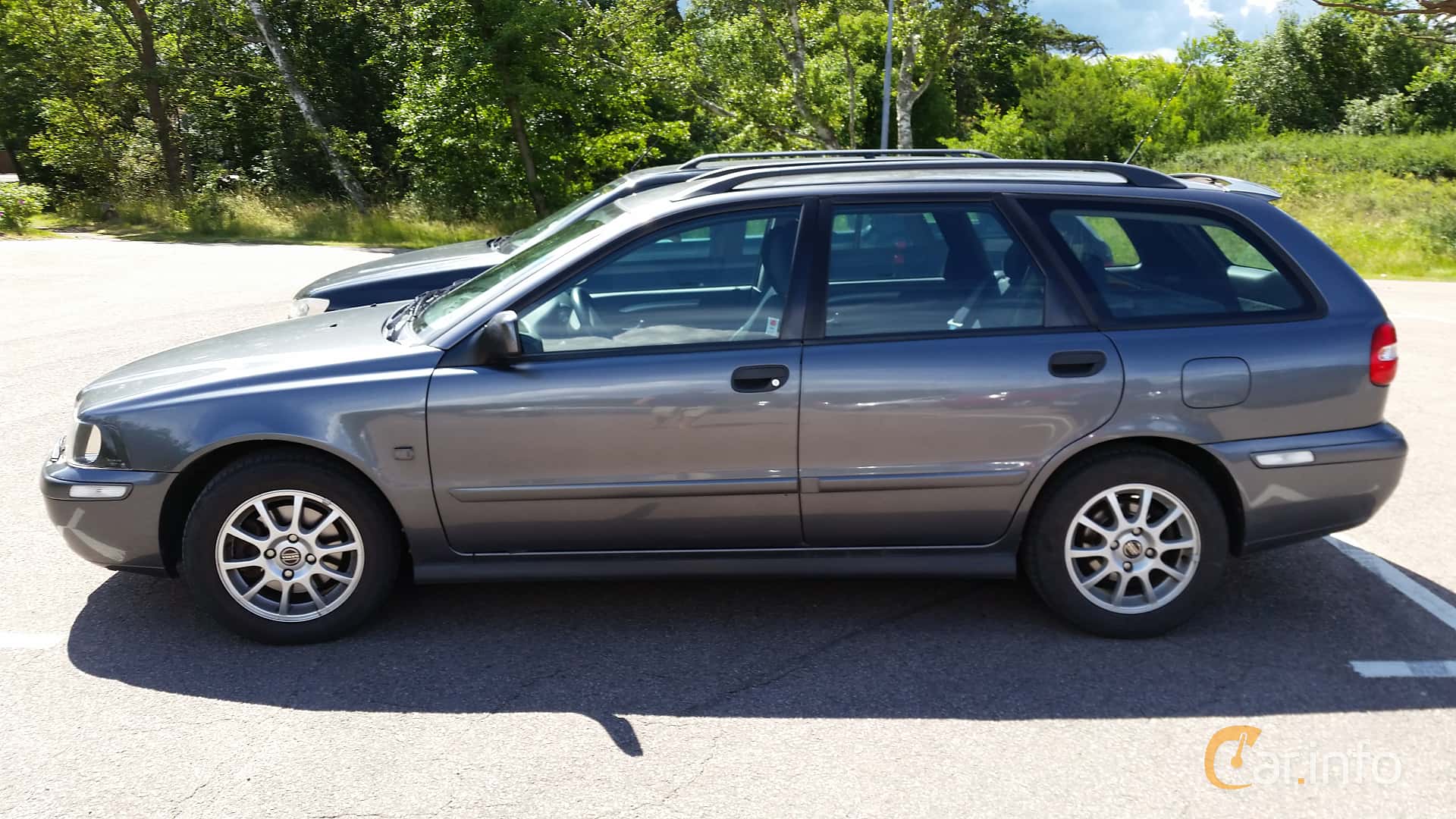 Volvo V40 1.8 Manual, 122hp, 2004