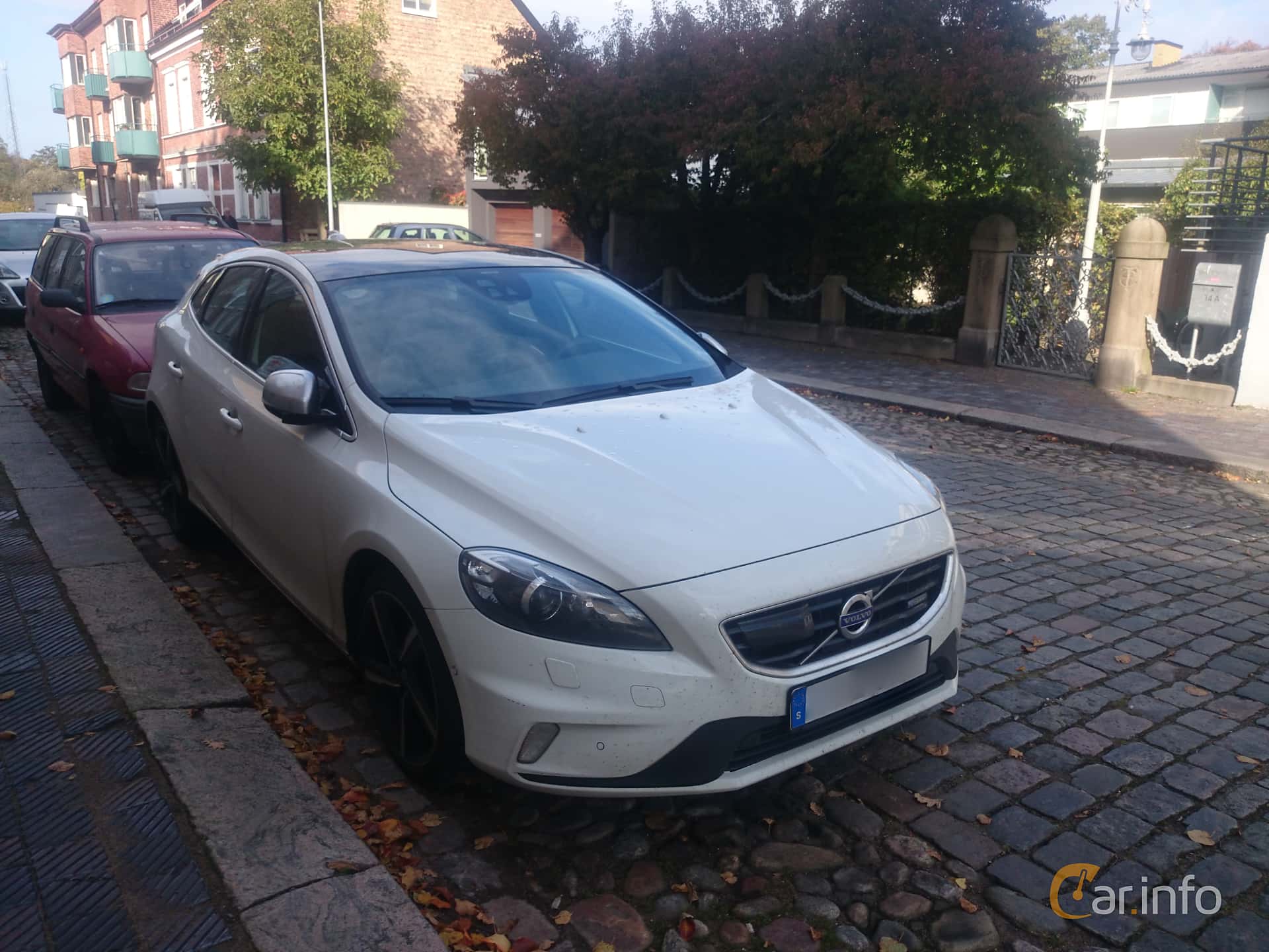 Volvo V40 D4 Geartronic, 177hp, 2014