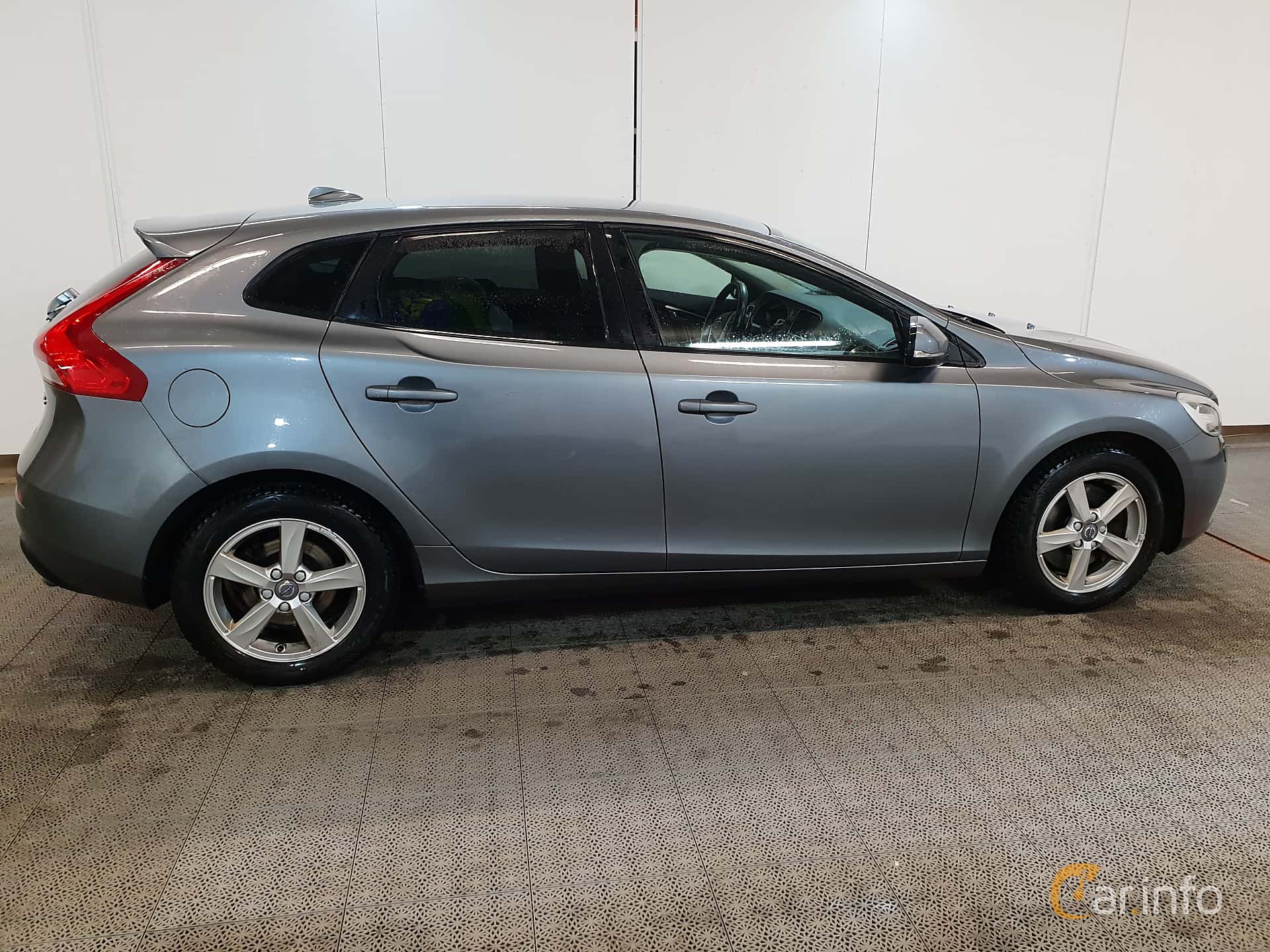 Volvo V40 generation P1 Facelift D3 Geartronic, 6-speed