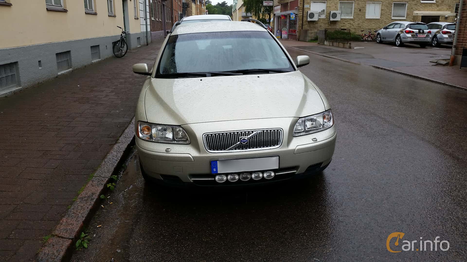 Volvo V70 2.4 Manual, 170hp, 2006
