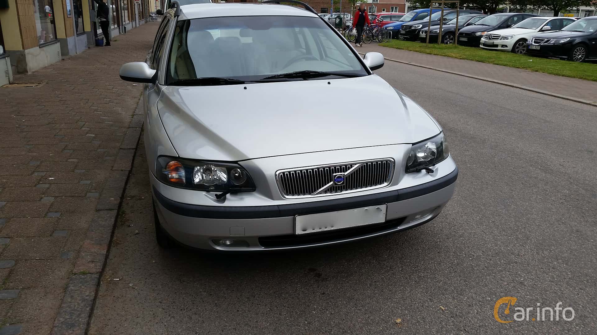 Volvo V70 2.4T Automatic, 200hp, 2003