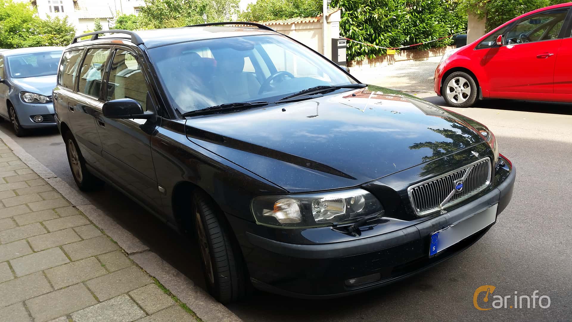 Volvo V70 generation P26 2.4 CNG Automatic, 5-speed