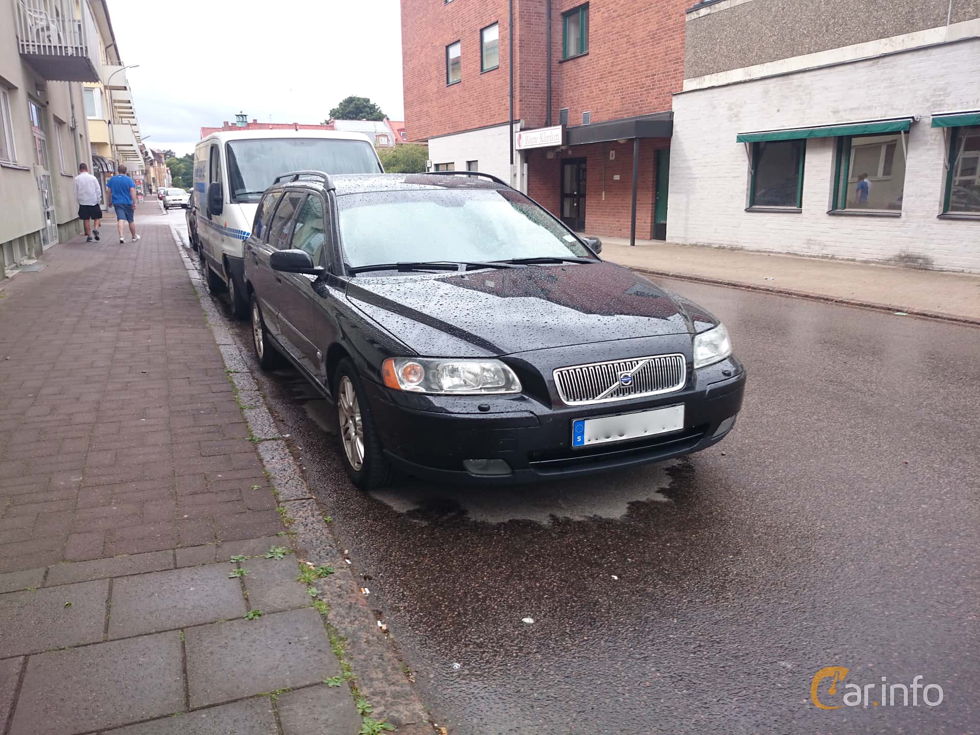 Volvo V70 2.5T Automatic, 210hp, 2006