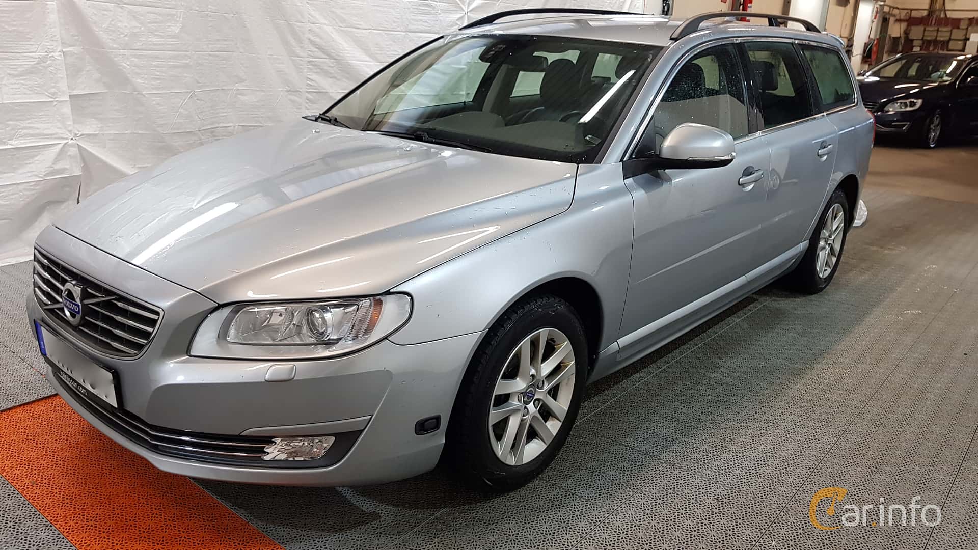 Volvo V70 T4F Powershift, 180hp, 2015