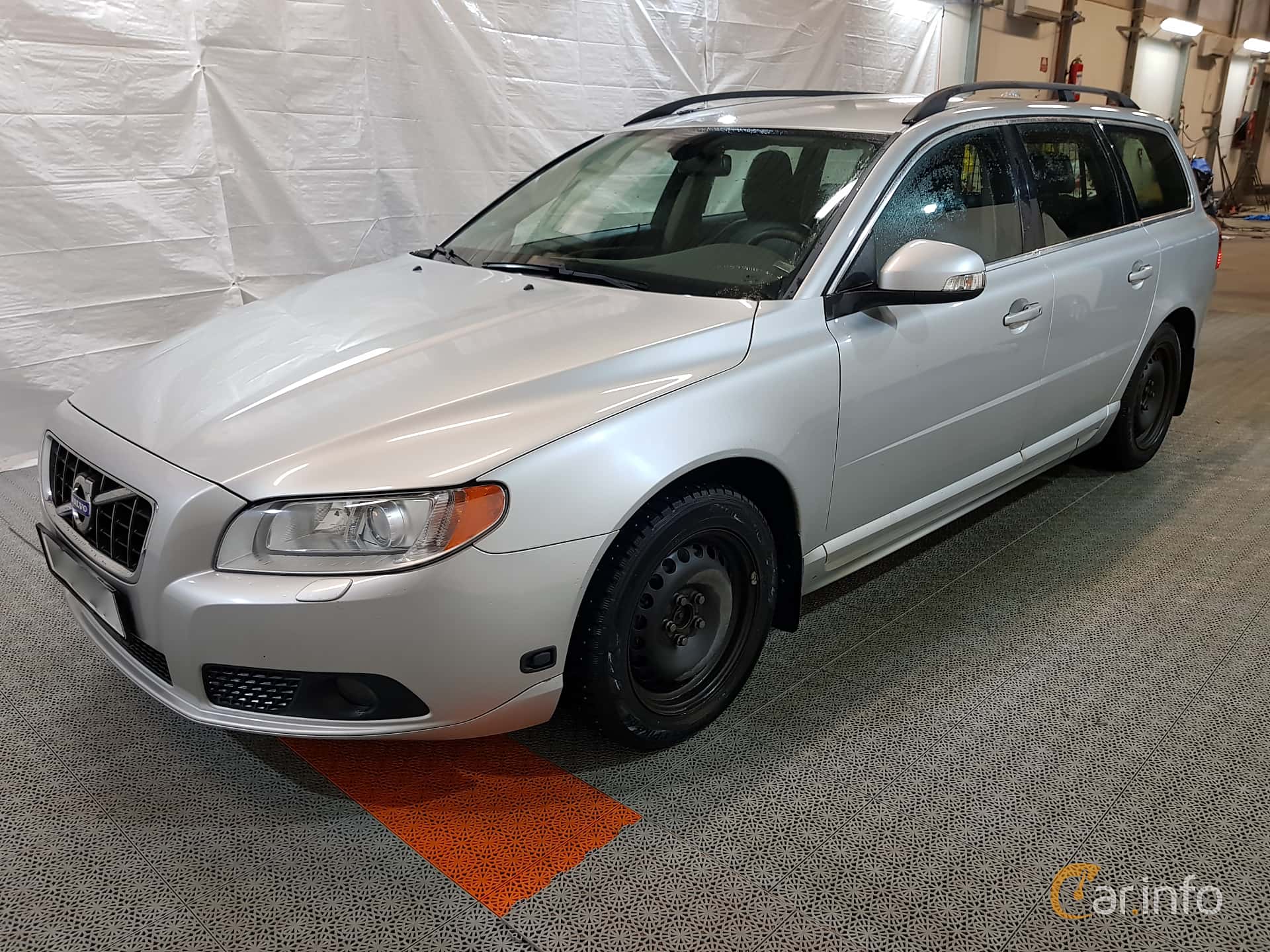 Volvo V70 generation 24 2.5 FT AFV Bi-Fuel Geartronic, 6-speed