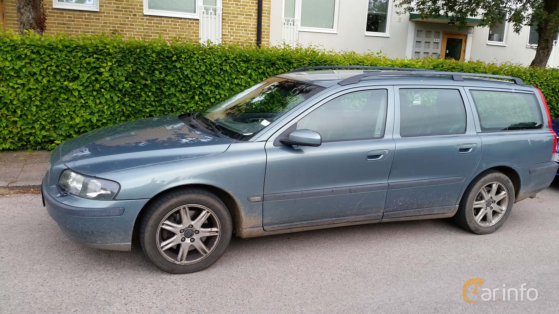 Volvo V70 2.5T 210hp, 2002