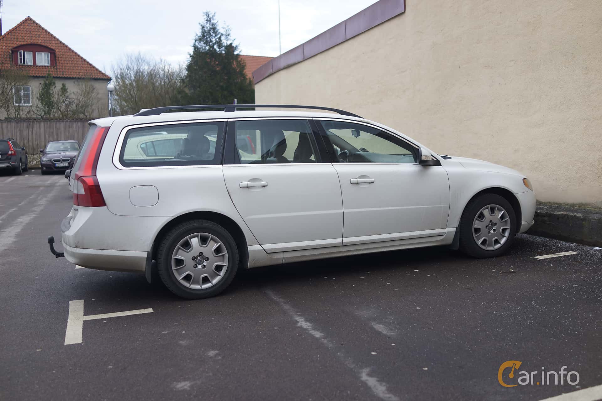 Volvo V70 generation 24 2.5T Flexifuel DRIVe Geartronic, 6-speed