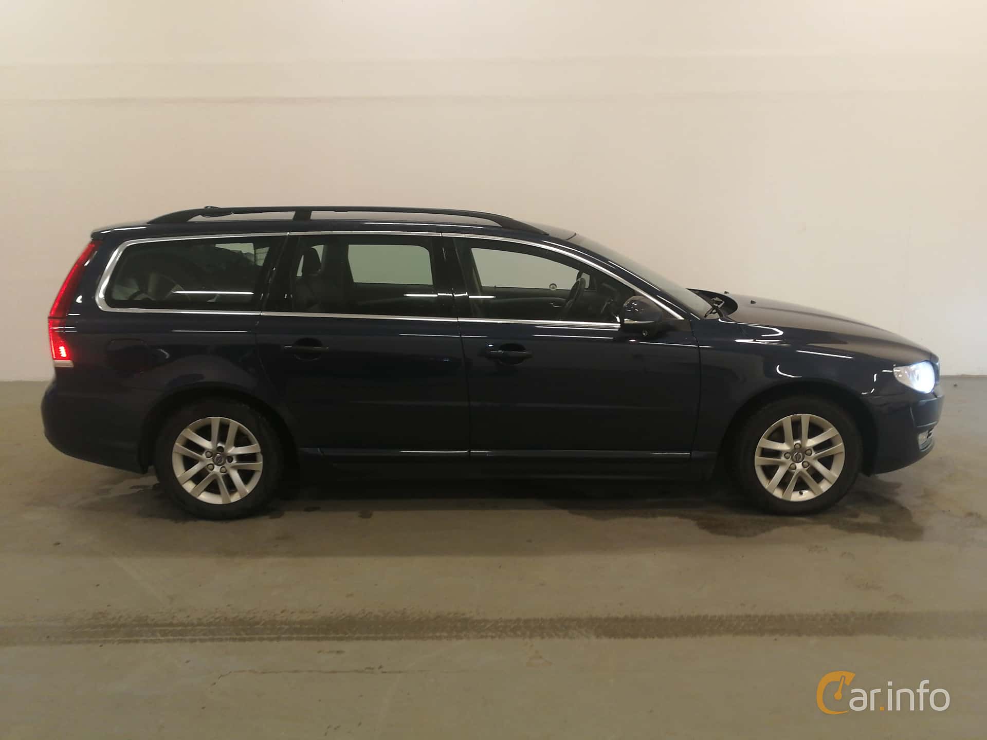 Volvo V70 T5 Geartronic, 245hp, 2014
