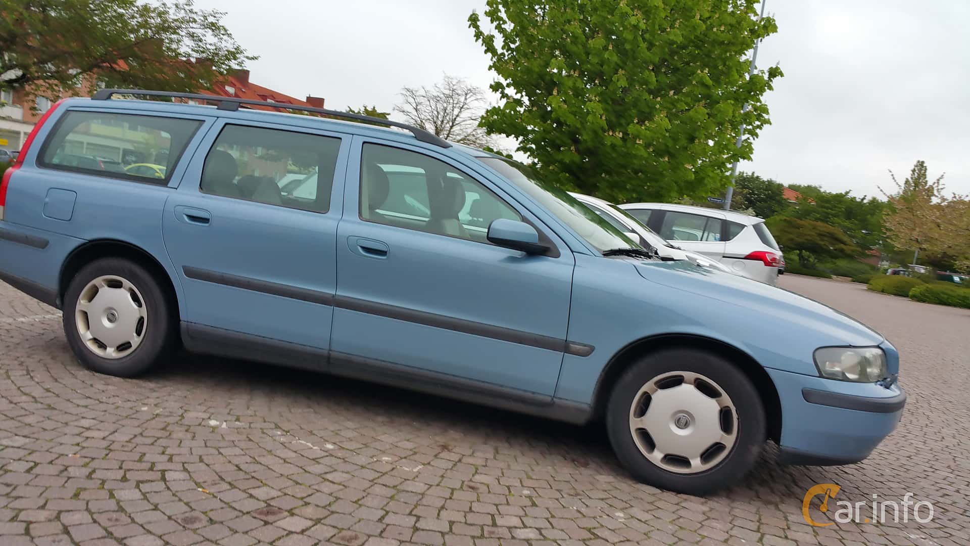 Volvo V70 2.4 140hp, 2004