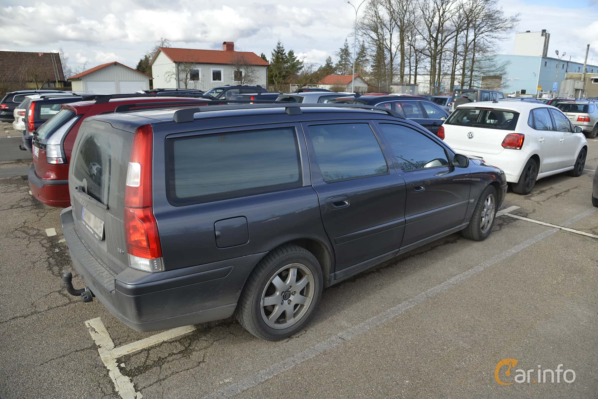 Volvo V70 generation P26 Facelift 2.5T Automatic, 5-speed