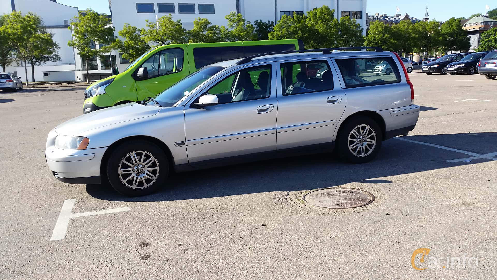 Volvo V70 2.4 140hp, 2006
