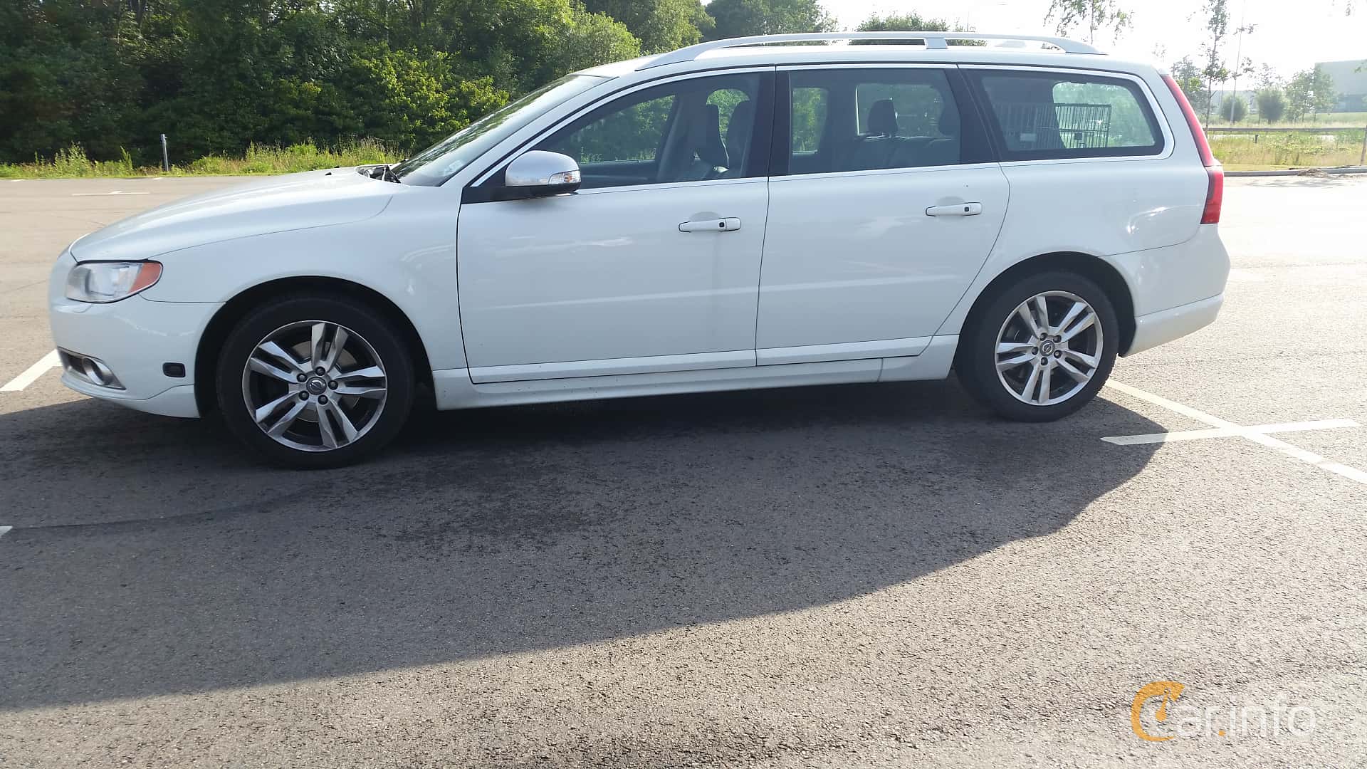 Volvo V70 2.0 Flexifuel 145hp, 2011