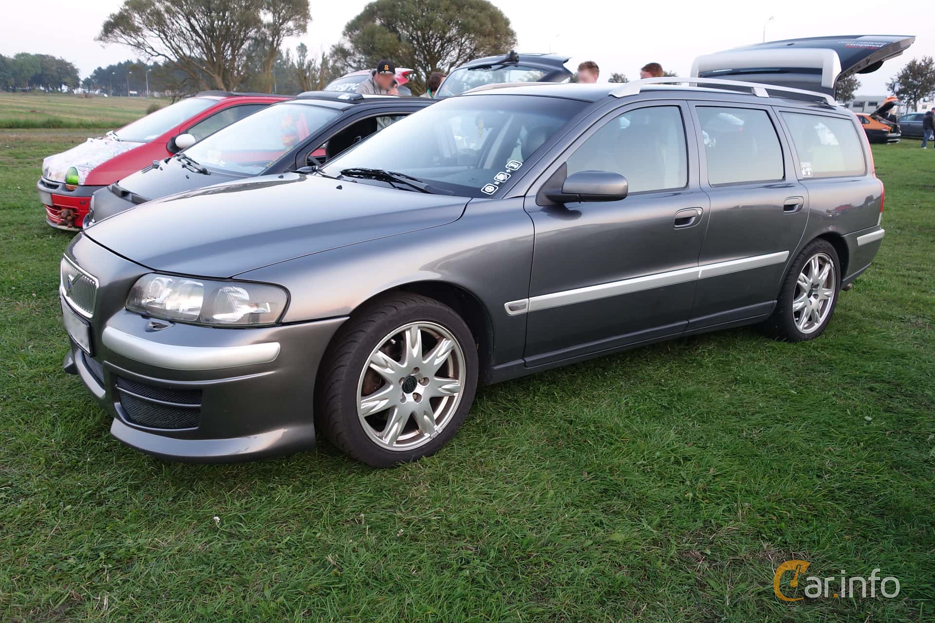 Volvo V70 generation P26 2.5T Manual, 5-speed
