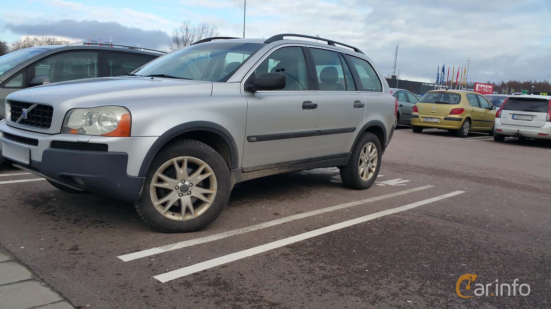 Volvo XC90 2.5T AWD 210hp, 2003