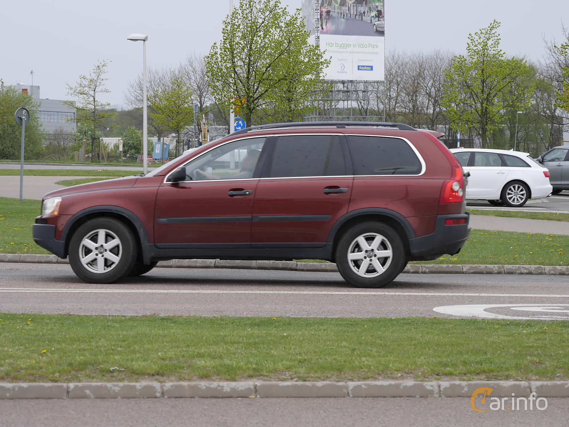 Volvo XC90 T6 AWD Automatic, 272hp, 2004